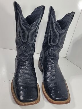 Men's Black Ostrich-Texture Western Boots